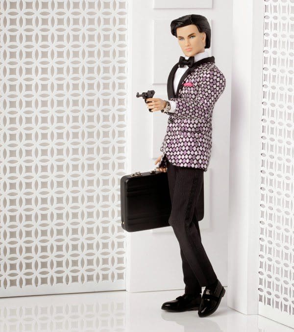 Code Name: Arm Candy™ Dressed Fashion Figure - Image 2