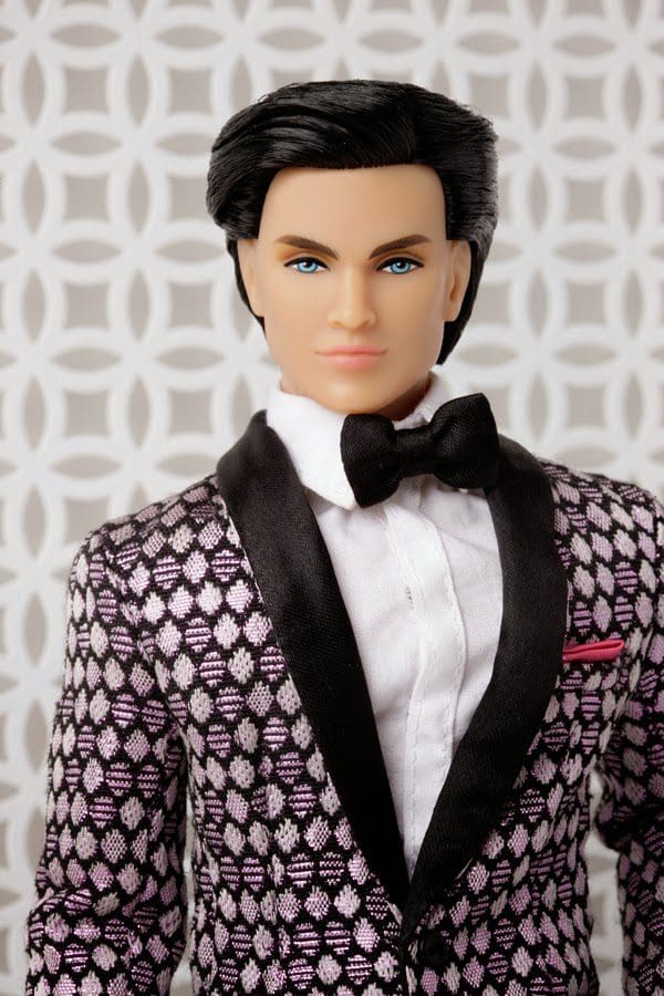 Code Name: Arm Candy™ Dressed Fashion Figure - Image 3