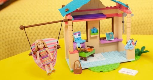Mega Construx™ Lea's™ Beach Hut Playset - Image 2