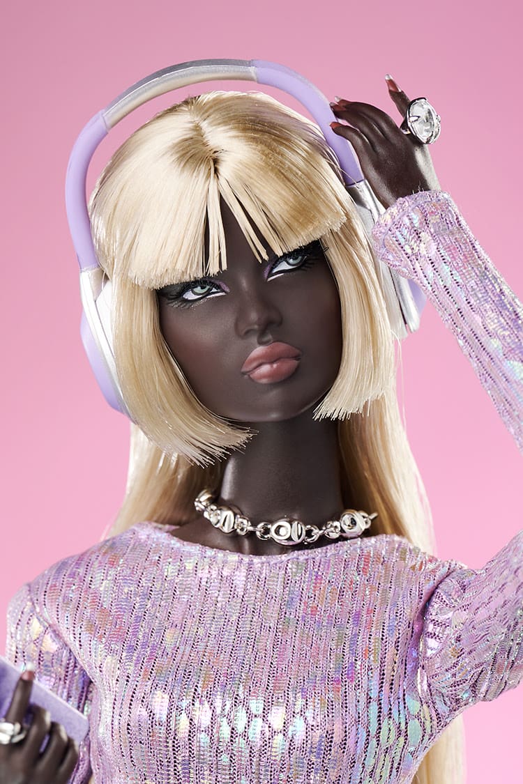 Holographic Novae™ Dressed Doll - Image 7
