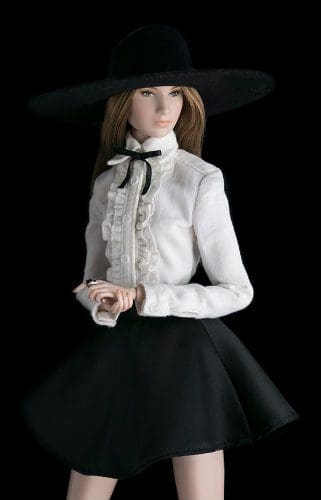 Zoe Benson Dressed Doll - Image 2